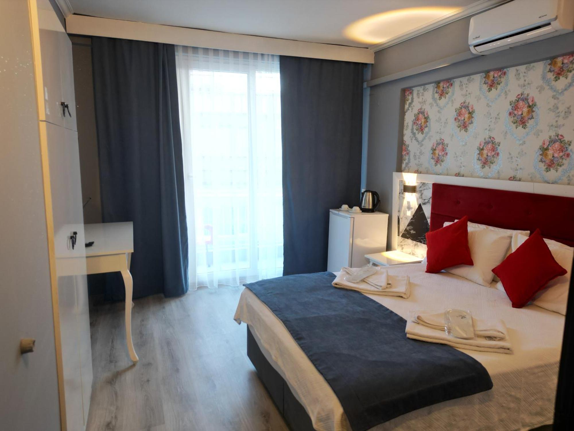 Akman City Hotel Kuşadası Ngoại thất bức ảnh