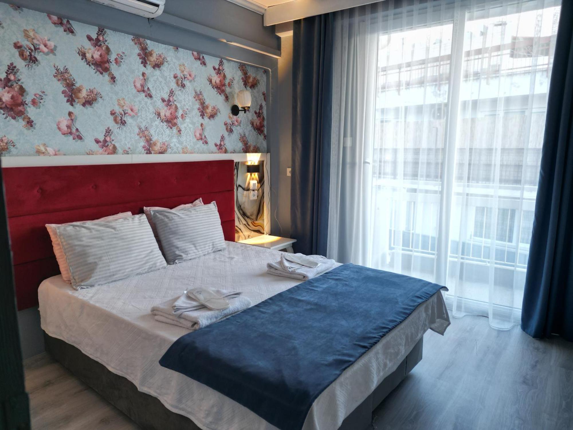 Akman City Hotel Kuşadası Ngoại thất bức ảnh