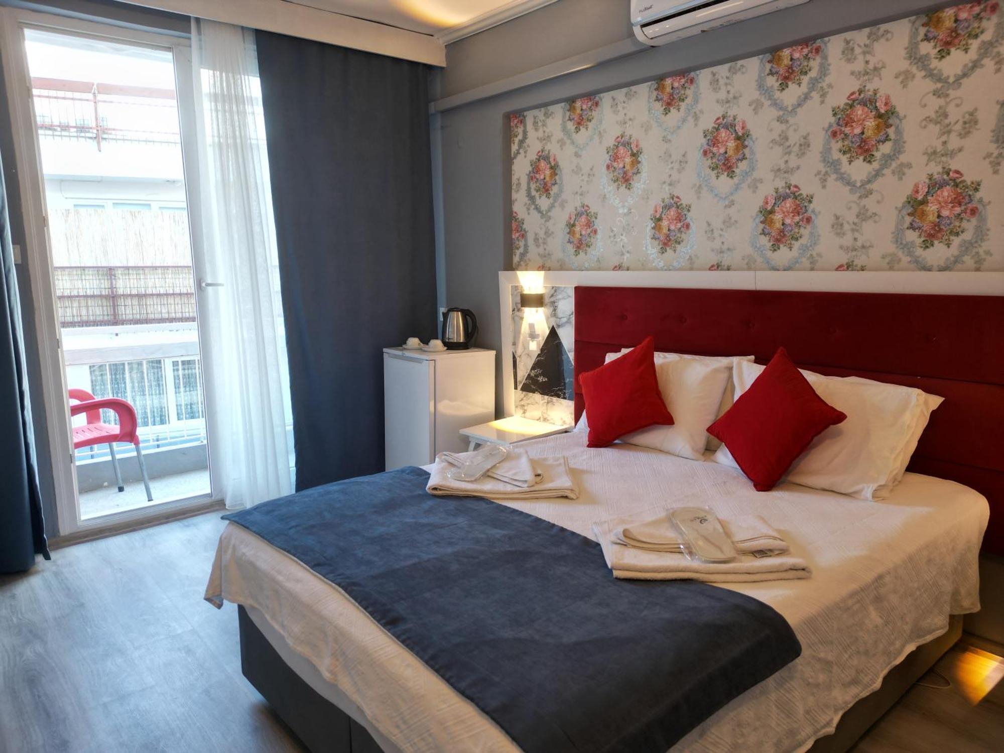 Akman City Hotel Kuşadası Ngoại thất bức ảnh